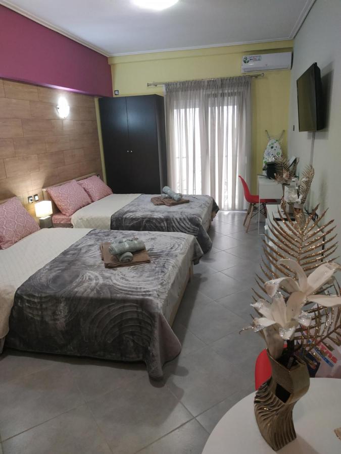 G M 1 Rooms Kentro In The Heart Of The City Larissa Exterior photo